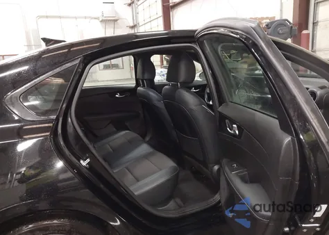 2024 Kia Forte Gt-Line из США, поврежденный, VIN 3KPF54AD3RE714245